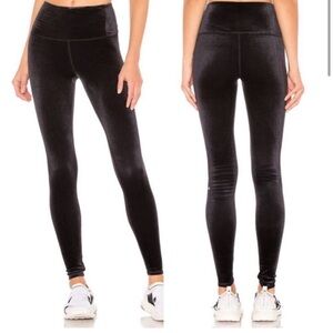 ALO High Waist Velvet Legging in Black